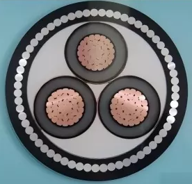 Jaké jsou výkonnostní požadavky na izolační materiály vysokonapěťových silových kabelů?