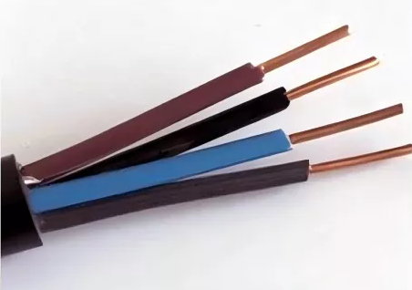 Jaké izolační materiály se používají v ovládacích kabelech s plastovou izolací?